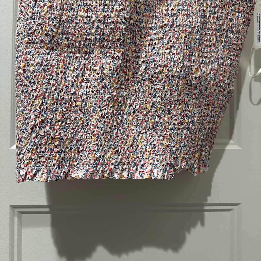 Old Navy NWT Cropped Colorful Smocked Tank Top - Picture 4 of 7